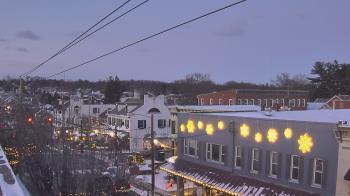 Weather camera view of Elizabethtown Public Library.