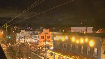 Weather camera view of Elizabethtown Public Library.