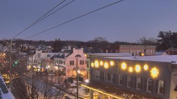 Weather camera view of Elizabethtown Public Library.