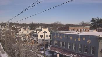 Weather camera view of Elizabethtown Public Library.