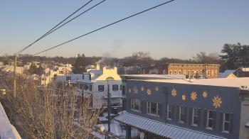 Weather camera view of Elizabethtown Public Library.