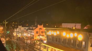 Weather camera view of Elizabethtown Public Library.