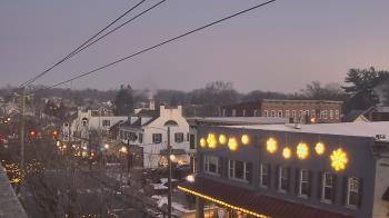 Weather camera view of Elizabethtown Public Library.