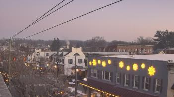 Weather camera view of Elizabethtown Public Library.