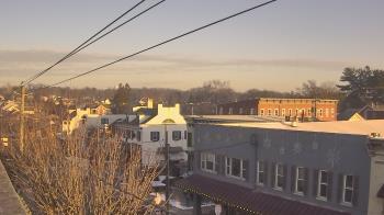 Weather camera view of Elizabethtown Public Library.