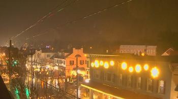 Weather camera view of Elizabethtown Public Library.