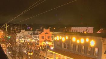 Weather camera view of Elizabethtown Public Library.