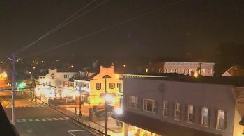 Weather camera view of Elizabethtown Public Library.