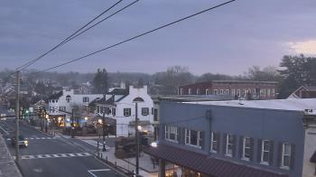 Weather camera view of Elizabethtown Public Library.