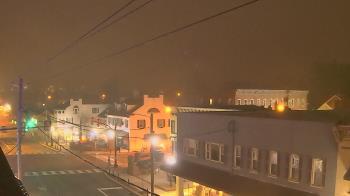 Weather camera view of Elizabethtown Public Library.