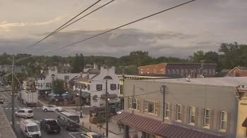 Weather camera view of Elizabethtown Public Library.