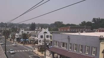 Weather camera view of Elizabethtown Public Library.