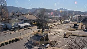 Weather camera view of Erwin Town Hall.