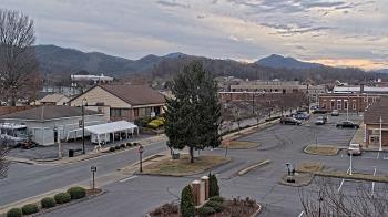 Weather camera view of Erwin Town Hall.