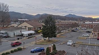 Weather camera view of Erwin Town Hall.