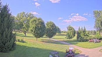 Weather camera view of Franklin Hills Country Club.