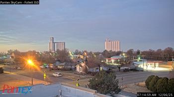 Weather camera view of Follett ISD.