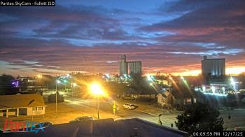 Weather camera view of Follett ISD.