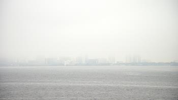 Weather camera view of Florida Yacht Club.