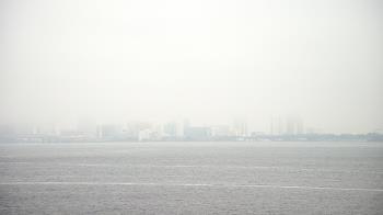 Weather camera view of Florida Yacht Club.