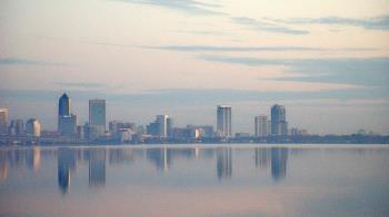 Weather camera view of Florida Yacht Club.