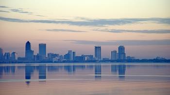Weather camera view of Florida Yacht Club.