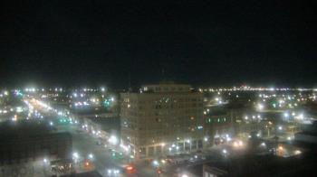 Weather camera view of First National Bank-Hutchinson.