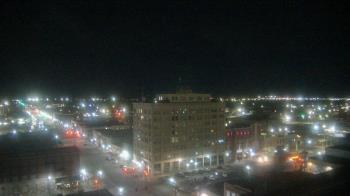 Weather camera view of First National Bank-Hutchinson.