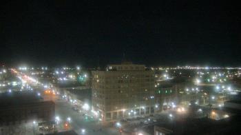 Weather camera view of First National Bank-Hutchinson.