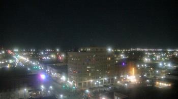 Weather camera view of First National Bank-Hutchinson.