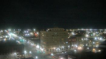 Weather camera view of First National Bank-Hutchinson.