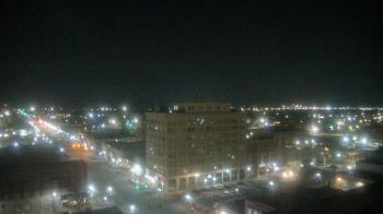 Weather camera view of First National Bank-Hutchinson.