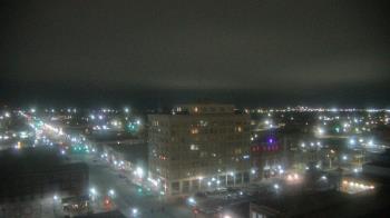 Weather camera view of First National Bank-Hutchinson.