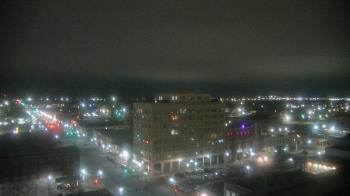Weather camera view of First National Bank-Hutchinson.