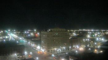 Weather camera view of First National Bank-Hutchinson.