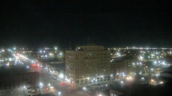 Weather camera view of First National Bank-Hutchinson.