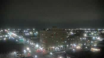 Weather camera view of First National Bank-Hutchinson.