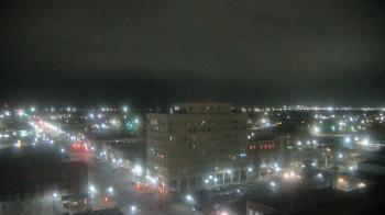 Weather camera view of First National Bank-Hutchinson.