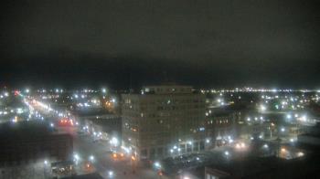 Weather camera view of First National Bank-Hutchinson.