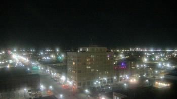 Weather camera view of First National Bank-Hutchinson.