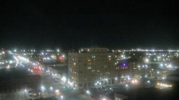 Weather camera view of First National Bank-Hutchinson.