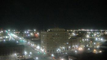 Weather camera view of First National Bank-Hutchinson.