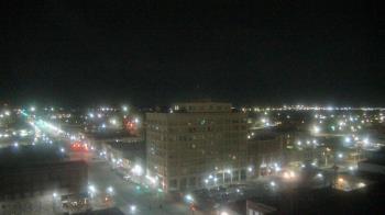 Weather camera view of First National Bank-Hutchinson.