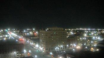 Weather camera view of First National Bank-Hutchinson.