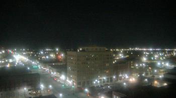 Weather camera view of First National Bank-Hutchinson.