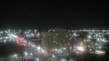 Weather camera view of First National Bank-Hutchinson.