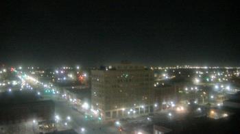 Weather camera view of First National Bank-Hutchinson.
