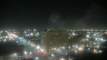 Weather camera view of First National Bank-Hutchinson.