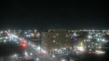 Weather camera view of First National Bank-Hutchinson.