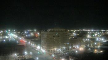 Weather camera view of First National Bank-Hutchinson.